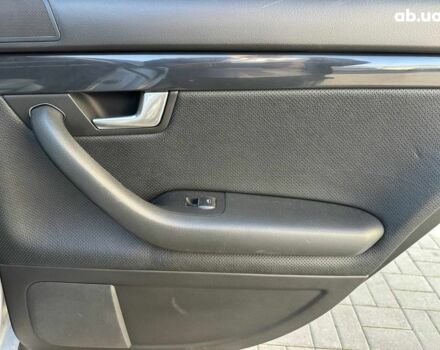 Сірий Ауді А4, об'ємом двигуна 1.8 л та пробігом 198 тис. км за 6790 $, фото 14 на Automoto.ua