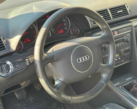 Сірий Ауді А4, об'ємом двигуна 1.8 л та пробігом 198 тис. км за 6940 $, фото 17 на Automoto.ua