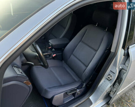 Серый Ауди А4, объемом двигателя 2 л и пробегом 247 тыс. км за 5800 $, фото 12 на Automoto.ua