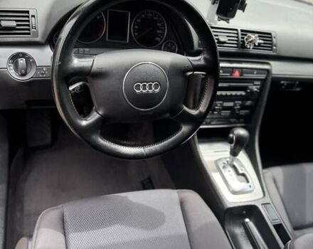 Сірий Ауді А4, об'ємом двигуна 1.98 л та пробігом 250 тис. км за 4700 $, фото 2 на Automoto.ua