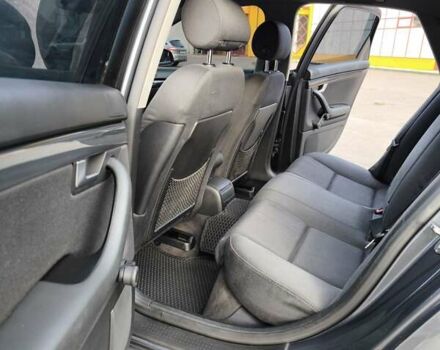 Сірий Ауді А4, об'ємом двигуна 2 л та пробігом 251 тис. км за 4800 $, фото 4 на Automoto.ua