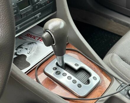 Сірий Ауді А4, об'ємом двигуна 2 л та пробігом 220 тис. км за 5350 $, фото 10 на Automoto.ua