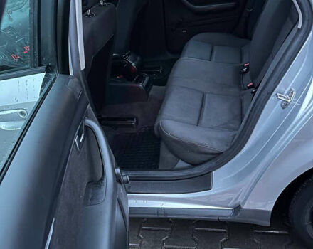 Серый Ауди А4, объемом двигателя 1.6 л и пробегом 280 тыс. км за 4950 $, фото 21 на Automoto.ua