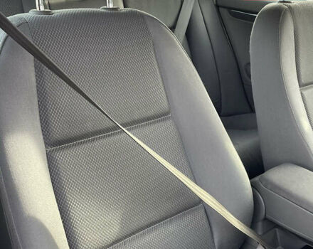 Сірий Ауді А4, об'ємом двигуна 1.6 л та пробігом 207 тис. км за 5999 $, фото 16 на Automoto.ua