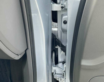 Серый Ауди А4, объемом двигателя 1.6 л и пробегом 207 тыс. км за 5999 $, фото 133 на Automoto.ua