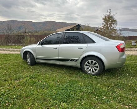 Серый Ауди А4, объемом двигателя 2 л и пробегом 226 тыс. км за 5000 $, фото 2 на Automoto.ua