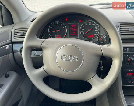 Сірий Ауді А4, об'ємом двигуна 1.6 л та пробігом 207 тис. км за 5999 $, фото 40 на Automoto.ua