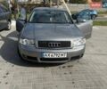 Серый Ауди А4, объемом двигателя 2 л и пробегом 301 тыс. км за 5000 $, фото 1 на Automoto.ua