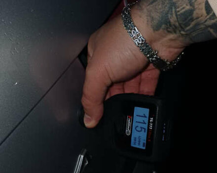 Серый Ауди А4, объемом двигателя 1.6 л и пробегом 207 тыс. км за 5999 $, фото 5 на Automoto.ua