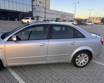 Сірий Ауді А4, об'ємом двигуна 1.8 л та пробігом 382 тис. км за 3850 $, фото 4 на Automoto.ua