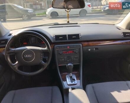 Серый Ауди А4, объемом двигателя 2 л и пробегом 152 тыс. км за 5200 $, фото 4 на Automoto.ua