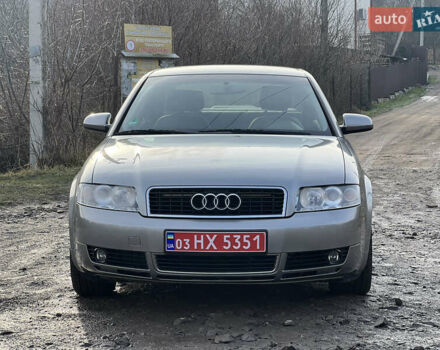 Серый Ауди А4, объемом двигателя 2 л и пробегом 221 тыс. км за 5800 $, фото 2 на Automoto.ua