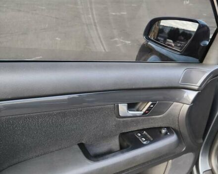 Сірий Ауді А4, об'ємом двигуна 2 л та пробігом 251 тис. км за 4800 $, фото 3 на Automoto.ua