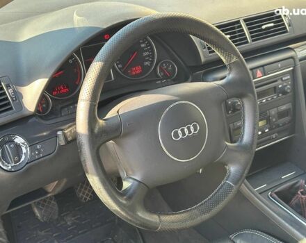 Сірий Ауді А4, об'ємом двигуна 1.8 л та пробігом 198 тис. км за 6790 $, фото 17 на Automoto.ua