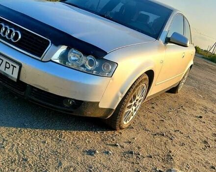 Сірий Ауді А4, об'ємом двигуна 2 л та пробігом 320 тис. км за 5200 $, фото 4 на Automoto.ua