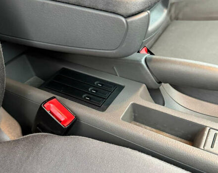 Серый Ауди А4, объемом двигателя 1.6 л и пробегом 207 тыс. км за 5999 $, фото 41 на Automoto.ua