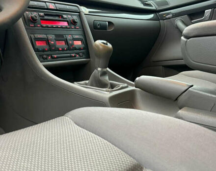 Серый Ауди А4, объемом двигателя 1.6 л и пробегом 207 тыс. км за 5999 $, фото 12 на Automoto.ua