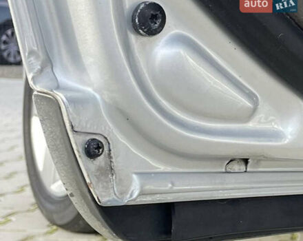 Сірий Ауді А4, об'ємом двигуна 1.6 л та пробігом 207 тис. км за 5999 $, фото 119 на Automoto.ua