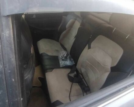 Ауді А4 2003 у Любешів на Automoto.ua Сірий Ауді А4, об'ємом двигуна 2.5 л та пробігом 350 тис. км за 1073 $, фото 5 на Automoto.ua