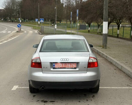 Сірий Ауді А4, об'ємом двигуна 1.6 л та пробігом 237 тис. км за 3600 $, фото 5 на Automoto.ua
