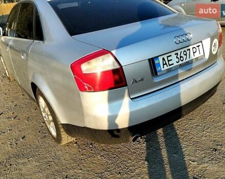 Сірий Ауді А4, об'ємом двигуна 2 л та пробігом 320 тис. км за 5200 $, фото 3 на Automoto.ua