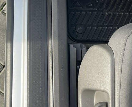 Серый Ауди А4, объемом двигателя 1.6 л и пробегом 207 тыс. км за 5999 $, фото 153 на Automoto.ua