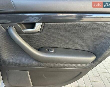 Сірий Ауді А4, об'ємом двигуна 1.8 л та пробігом 198 тис. км за 6790 $, фото 14 на Automoto.ua