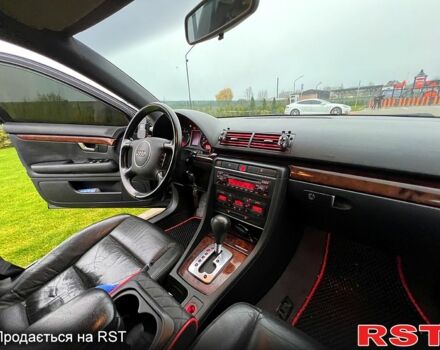 Сірий Ауді А4, об'ємом двигуна 2 л та пробігом 275 тис. км за 5800 $, фото 10 на Automoto.ua