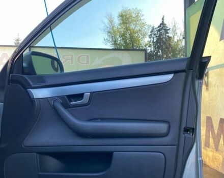 Ауді А4 2004 у Дніпро (Дніпропетровську) на Automoto.ua Сірий Ауді А4, об'ємом двигуна 2 л та пробігом 160 тис. км за 7000 $, фото 8 на Automoto.ua