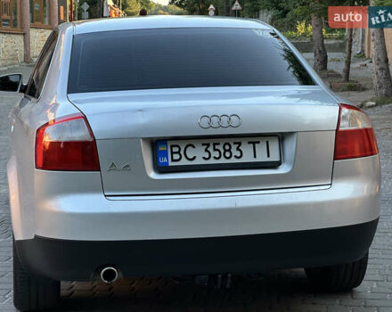 Сірий Ауді А4, об'ємом двигуна 1.6 л та пробігом 350 тис. км за 4350 $, фото 12 на Automoto.ua