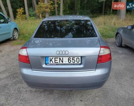 Серый Ауди А4, объемом двигателя 2.5 л и пробегом 337 тыс. км за 3500 $, фото 1 на Automoto.ua