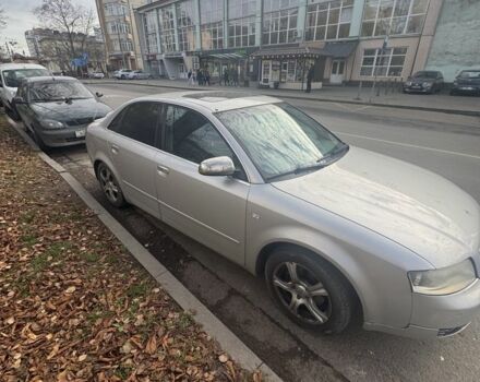Серый Ауди А4, объемом двигателя 2 л и пробегом 200 тыс. км за 5500 $, фото 1 на Automoto.ua