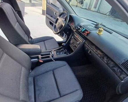 Сірий Ауді А4, об'ємом двигуна 1.6 л та пробігом 170 тис. км за 5266 $, фото 8 на Automoto.ua