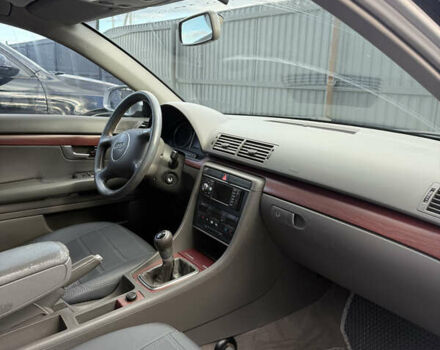 Серый Ауди А4, объемом двигателя 1.78 л и пробегом 250 тыс. км за 5000 $, фото 7 на Automoto.ua