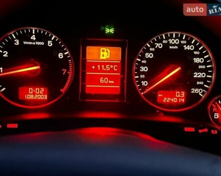 Сірий Ауді А4, об'ємом двигуна 1.6 л та пробігом 224 тис. км за 4900 $, фото 7 на Automoto.ua