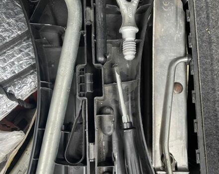 Серый Ауди А4, объемом двигателя 1.8 л и пробегом 230 тыс. км за 4200 $, фото 14 на Automoto.ua