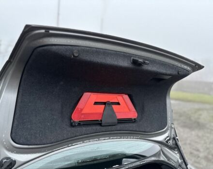 Серый Ауди А4, объемом двигателя 1.9 л и пробегом 337 тыс. км за 2499 $, фото 18 на Automoto.ua