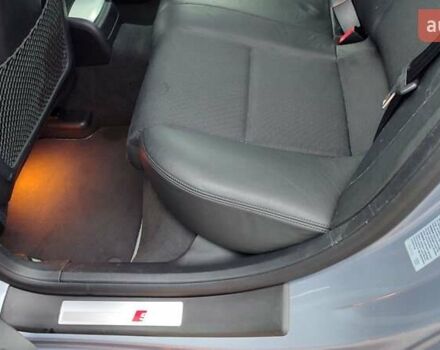 Серый Ауди А4, объемом двигателя 2 л и пробегом 250 тыс. км за 7400 $, фото 13 на Automoto.ua