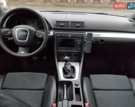 Серый Ауди А4, объемом двигателя 2 л и пробегом 250 тыс. км за 7400 $, фото 11 на Automoto.ua