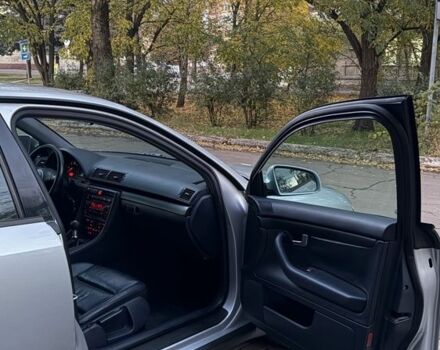 Серый Ауди А4, объемом двигателя 2.5 л и пробегом 300 тыс. км за 2800 $, фото 14 на Automoto.ua
