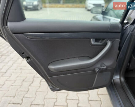 Серый Ауди А4, объемом двигателя 2 л и пробегом 220 тыс. км за 5950 $, фото 15 на Automoto.ua