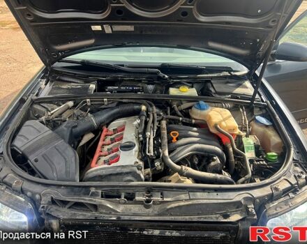 Серый Ауди А4, объемом двигателя 2 л и пробегом 210 тыс. км за 4600 $, фото 8 на Automoto.ua