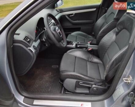 Серый Ауди А4, объемом двигателя 2 л и пробегом 250 тыс. км за 7400 $, фото 9 на Automoto.ua