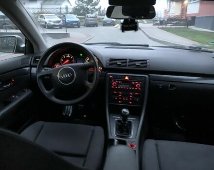 Серый Ауди А4, объемом двигателя 1.9 л и пробегом 400 тыс. км за 2050 $, фото 5 на Automoto.ua