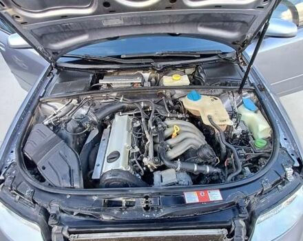 Сірий Ауді А4, об'ємом двигуна 1.6 л та пробігом 170 тис. км за 5266 $, фото 11 на Automoto.ua