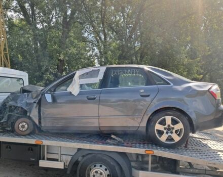Серый Ауди А4, объемом двигателя 3 л и пробегом 60 тыс. км за 1400 $, фото 9 на Automoto.ua
