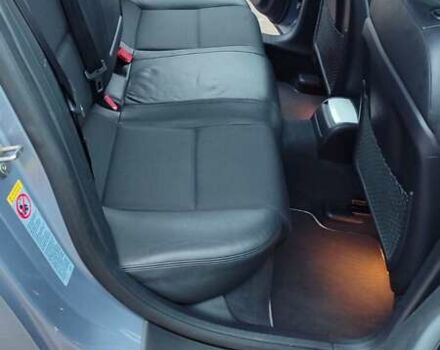 Серый Ауди А4, объемом двигателя 2 л и пробегом 250 тыс. км за 7400 $, фото 16 на Automoto.ua