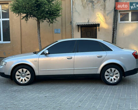 Сірий Ауді А4, об'ємом двигуна 1.6 л та пробігом 350 тис. км за 4350 $, фото 7 на Automoto.ua