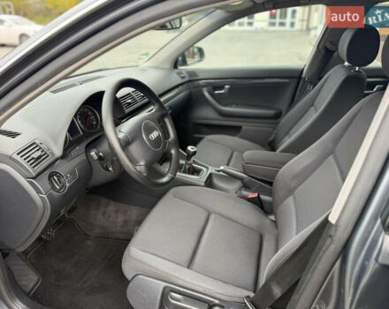 Серый Ауди А4, объемом двигателя 2 л и пробегом 220 тыс. км за 5950 $, фото 12 на Automoto.ua