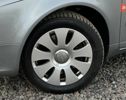 Сірий Ауді А4, об'ємом двигуна 1.8 л та пробігом 257 тис. км за 6799 $, фото 7 на Automoto.ua